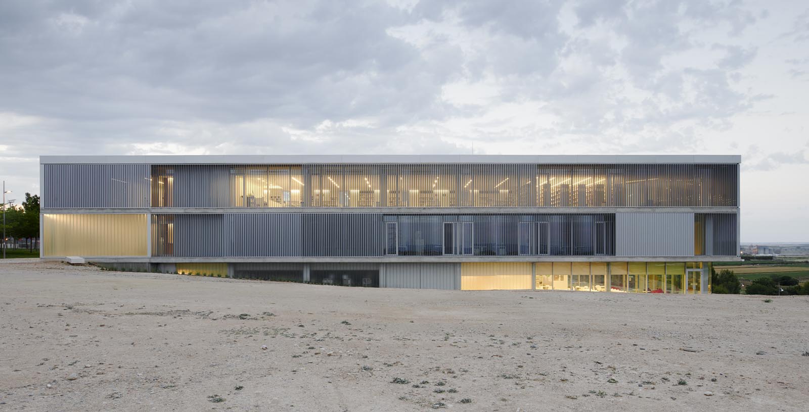 Building-San_Jorge_University_15-Architecture-IDOM-copyright-Inaki_Bergera