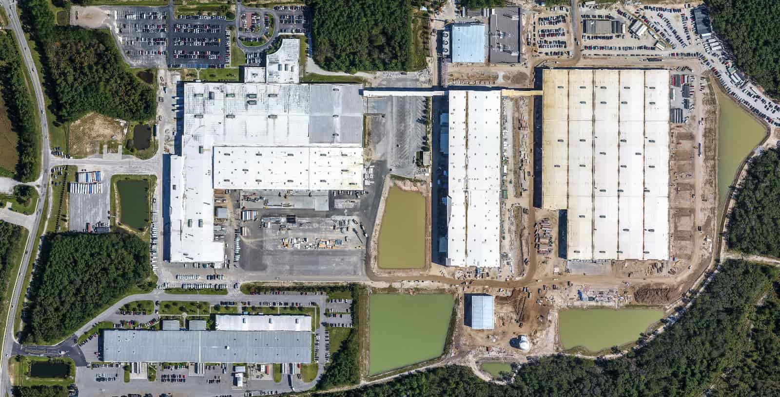 Mercedes-Benz_Vans_Plant_Daimler_Charleston_North_Caroline_EEUU_IDOM_3