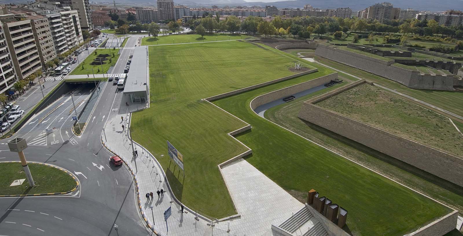 Pamplona_Coach_Station_01_Architecture_IDOM_photos_Pedro_Pegenaute