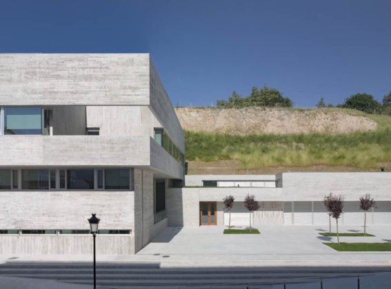 Ourense. Se inaugura el Centro de Salud de Valenzá
