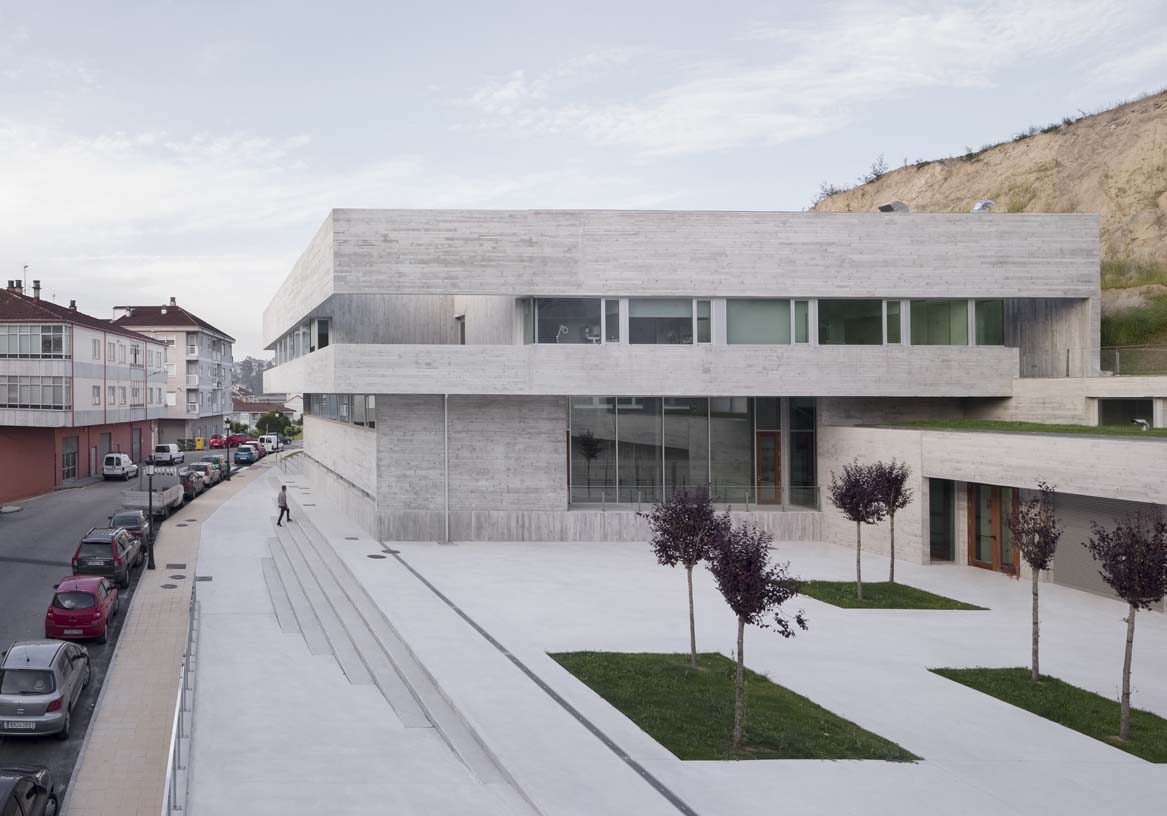 Valenza__Health_Center_001_Architecture_IDOM_Copyright_Aitor_Ortiz