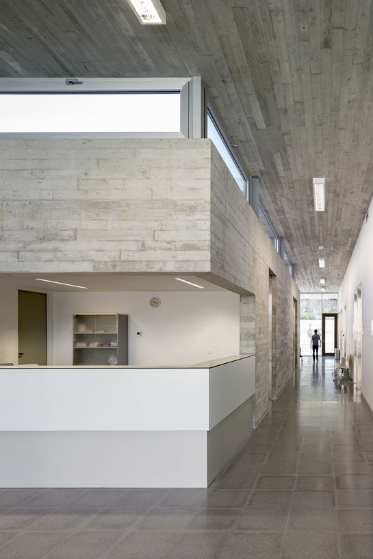 Valenza__Health_Center_003_Architecture_IDOM_Copyright_Aitor_Ortiz