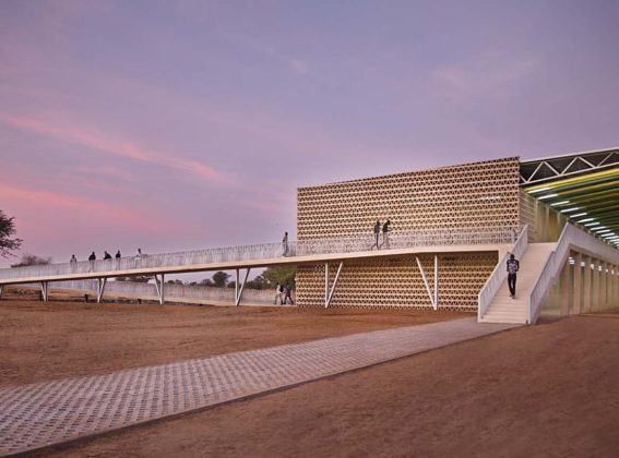 La ampliación de la universidad de Bambey, Premio COAVN 2019