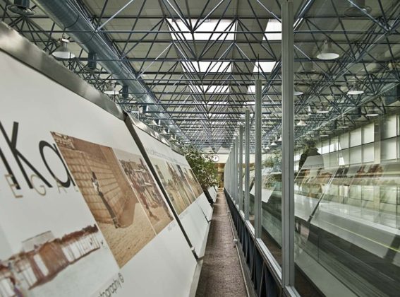 Bambey se expone en el aeropuerto de Madrid