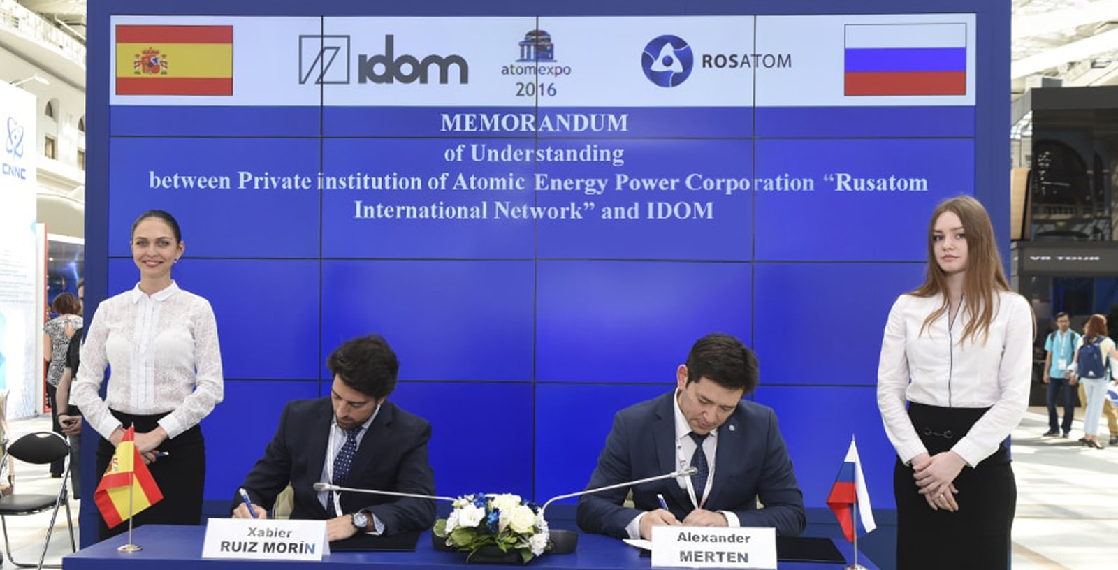 Walking with giants - IDOM