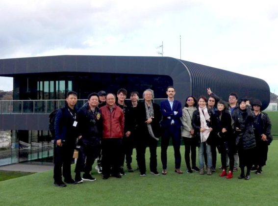 Una delegación china visita la sede de IDOM en Bilbao