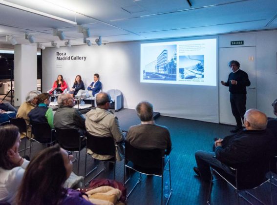 Presentes en la Jornada Diseño para la salud