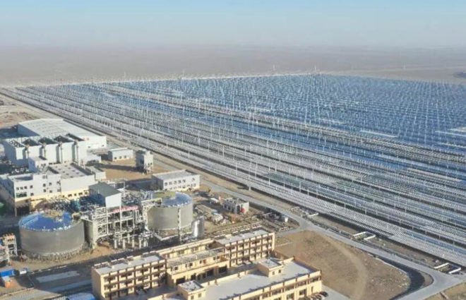 Global milestone in China: Pioneers molten salt for Fresnel CSP</br>中国里程碑：全球首座熔盐菲涅尔式光热电站