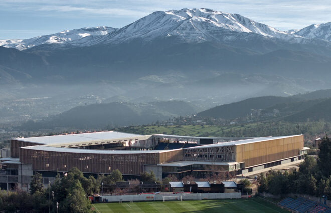 Claro Arena recibe el premio a la sostenibilidad en los Stadium Business Awards 2025