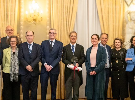 IDOM receives the Academiae Dilecta Award from the Royal Academy of Engineering