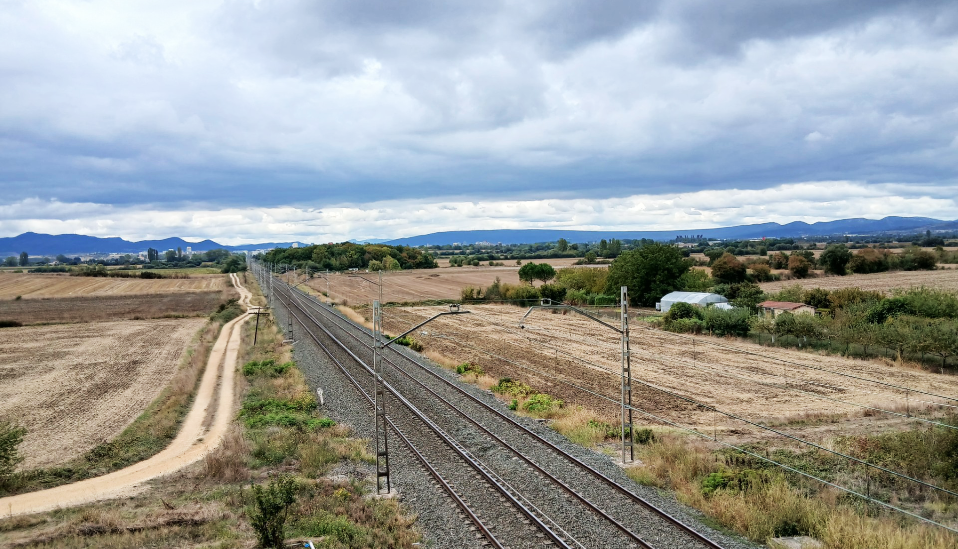 IDOM ADIF 2 IDOM ADIF 2