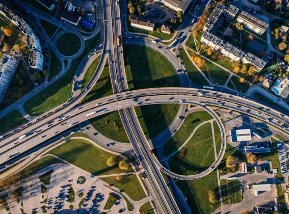 IDOM desarrolla soluciones de carreteras conectadas para mejorar la seguridad y la gestión del tráfico
