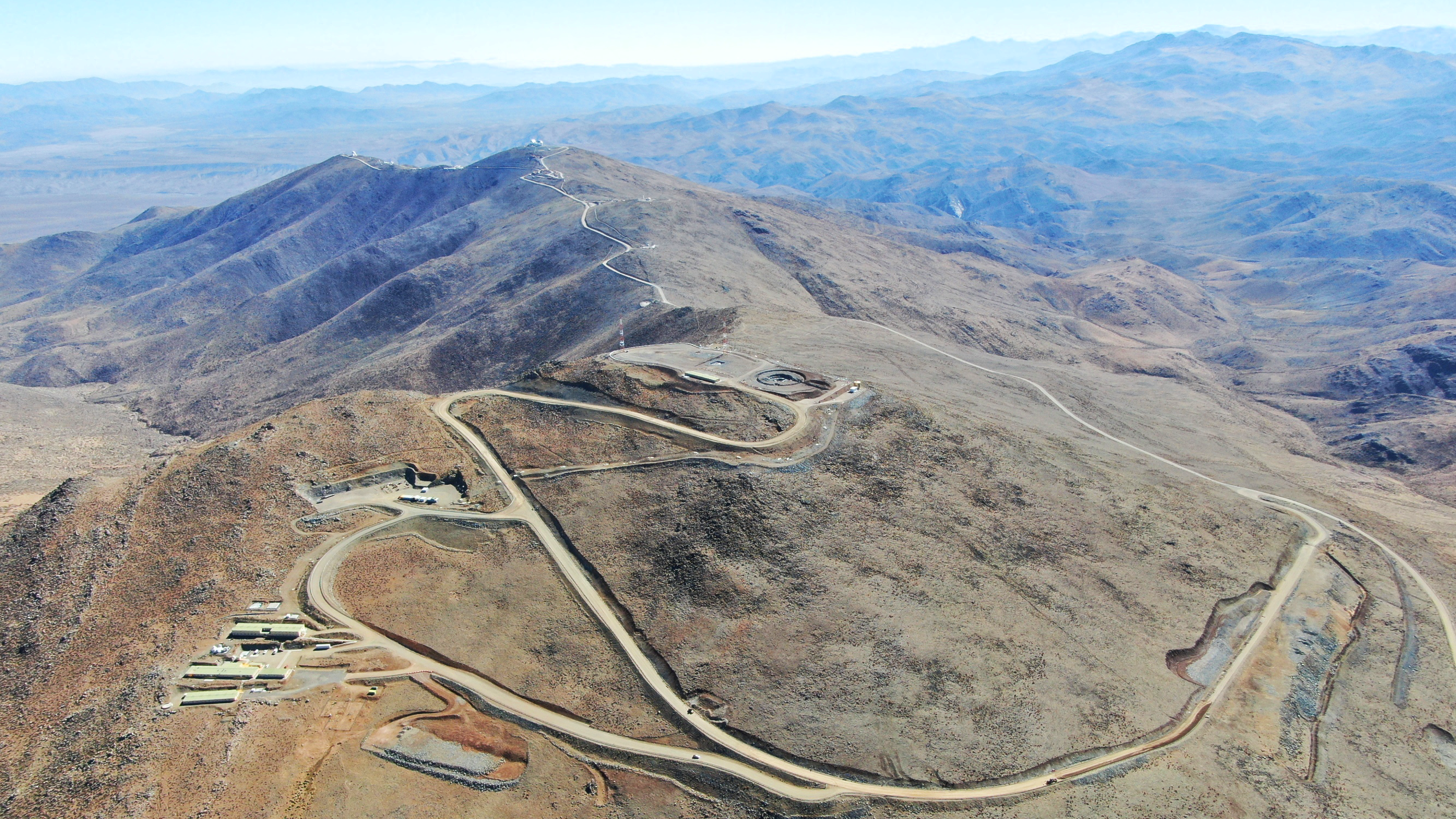 Giant Magellan Telescope I