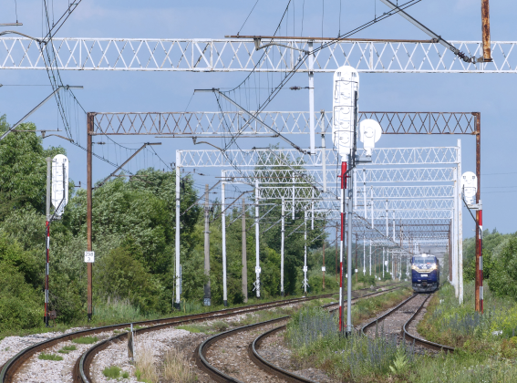 Technical solutions to strengthen the rail link between Poland and Ukraine